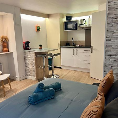 Casa Cloutiers #1, #2 & #3 - Jolis Studios - Emplacement Ideal Hyper Centre Brive エクステリア 写真