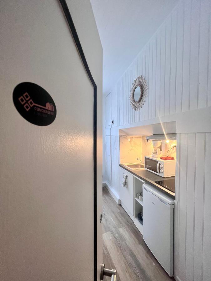 Casa Cloutiers #1, #2 & #3 - Jolis Studios - Emplacement Ideal Hyper Centre Brive エクステリア 写真