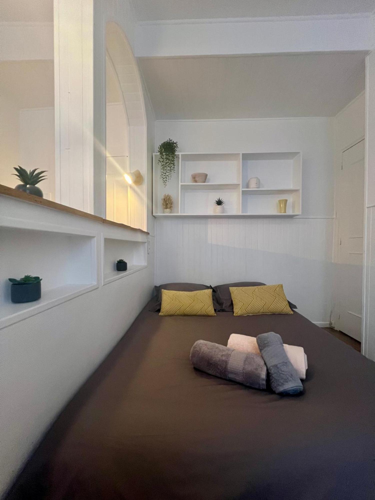 Casa Cloutiers #1, #2 & #3 - Jolis Studios - Emplacement Ideal Hyper Centre Brive エクステリア 写真